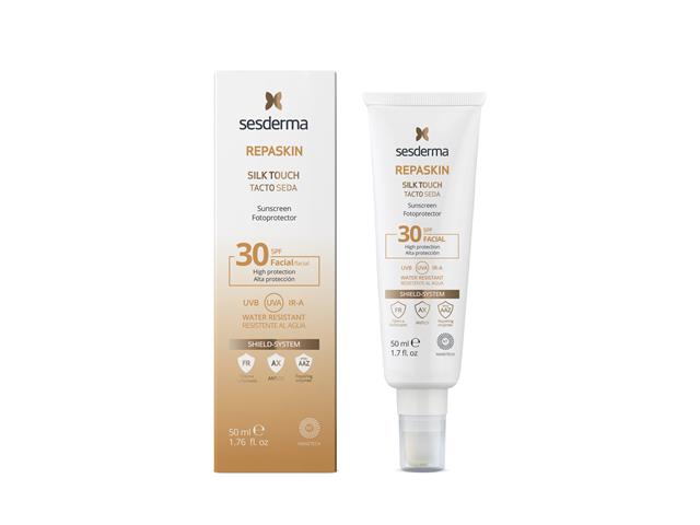 Sesderma Repaskin Silk Touch Fotoprotektor jedwabiste wykończenie SPF 30 interakcje ulotka krem  50 ml