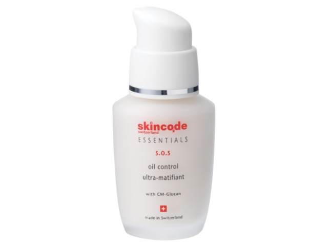 SKINCODE ESSENTIALS S.O.S. Kontrola świecenia interakcje ulotka   30 ml